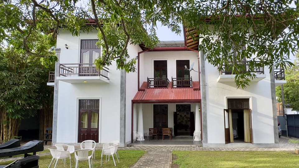 Property building, Day