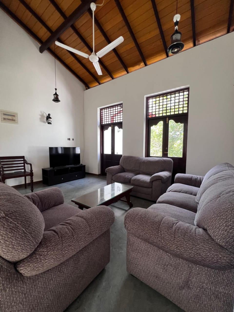 Living room, Seating area, fireplace