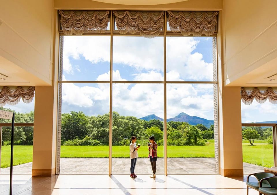 Garden view, Mountain view