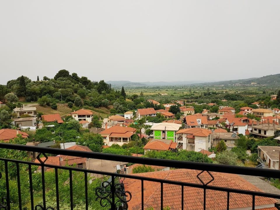 City view, Garden view, Mountain view, Street view