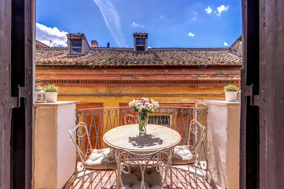 Patio, Patio, Nearby landmark, Balcony/Terrace, Balcony/Terrace