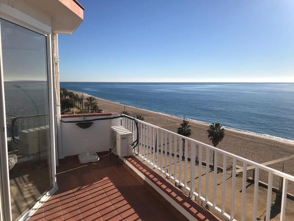 Espectacular apartamento cerca de Barcelona con free wifi Apartment in Maresme