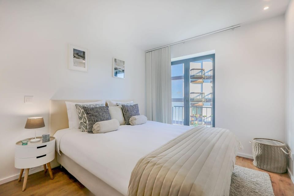Porto City Elegant Retreat Apartment in Porto