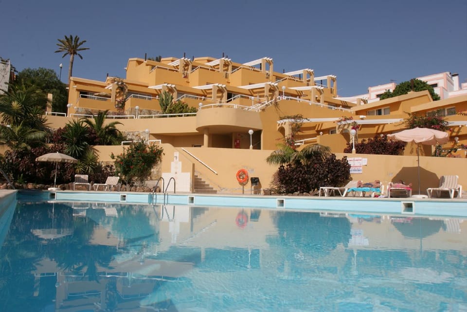 Day, Swimming pool, Swimming pool
