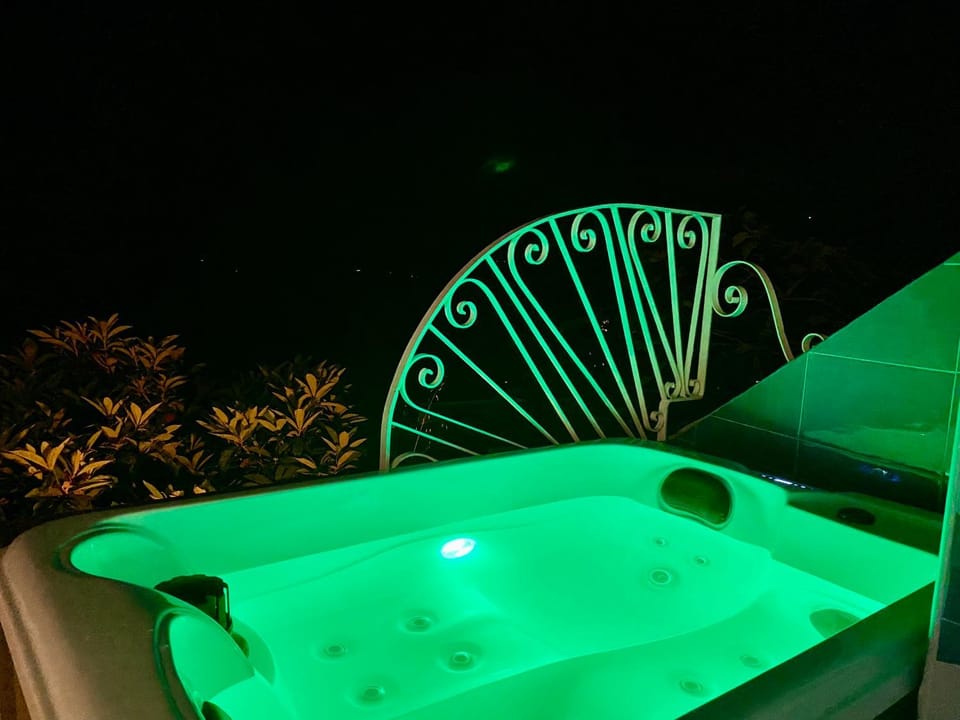 Night, Hot Tub, Pool view