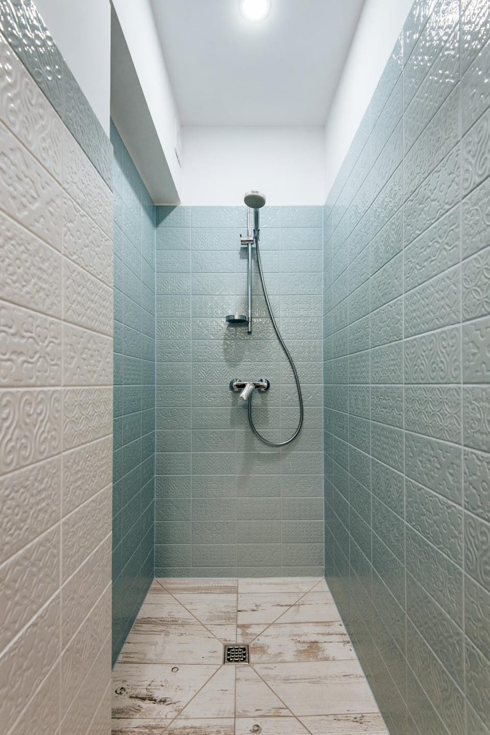 Shower, Photo of the whole room