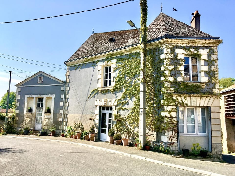Facade/entrance, Quiet street view