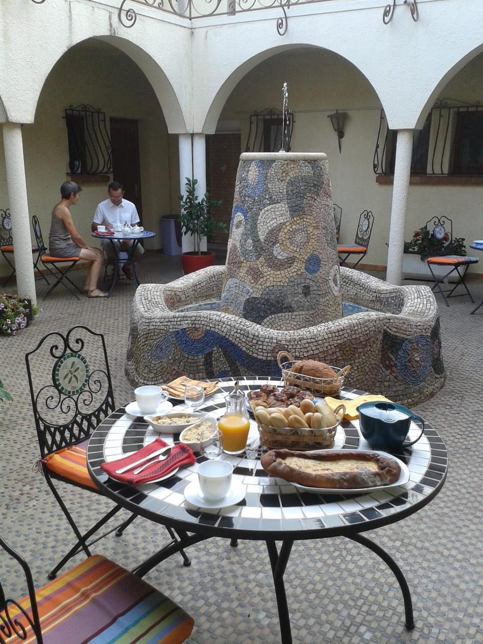 Patio, Continental breakfast