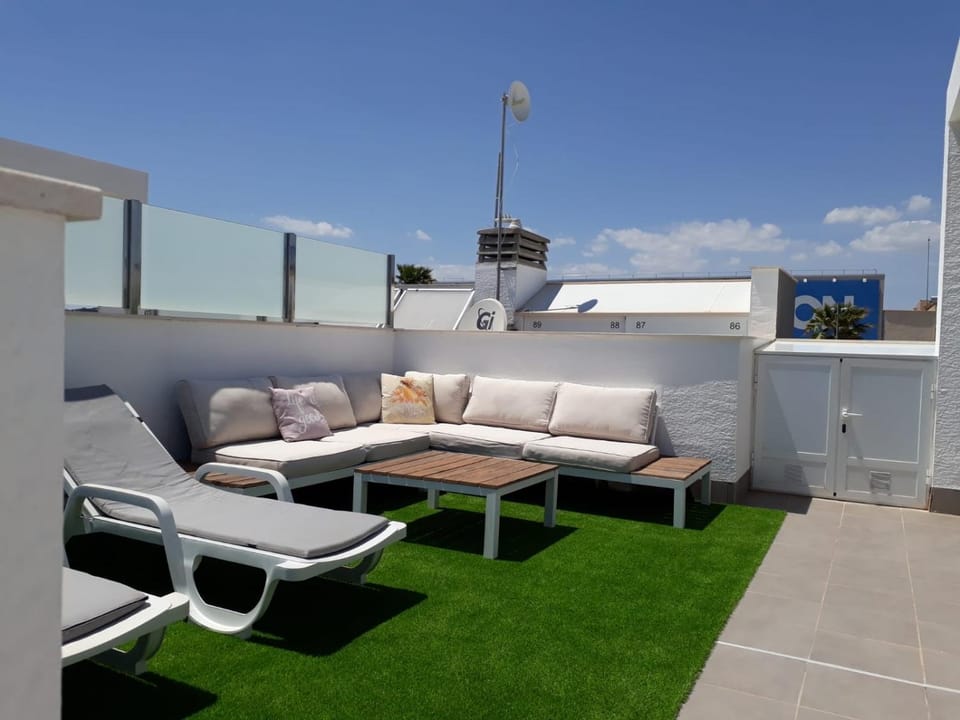 Penthouse 86 LA ZENIA boulevard Apartment in Vega Baja del Segura