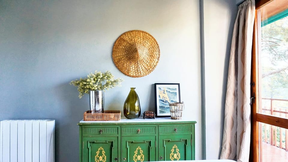 Decorative detail, furniture