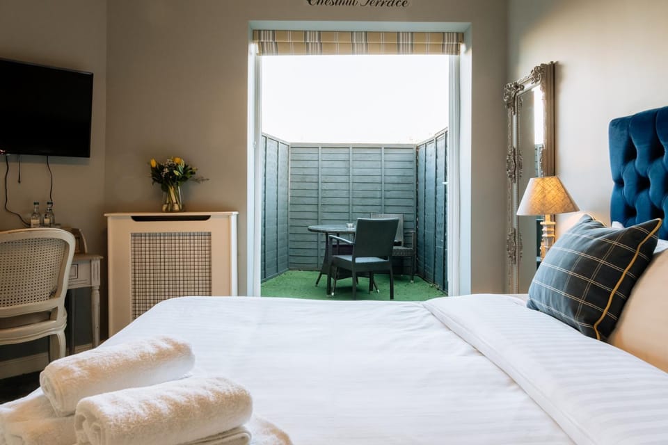 The Royal Oak Bed and Breakfast in London