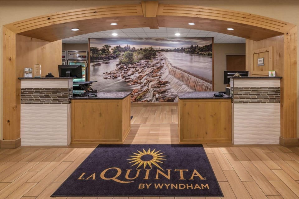 Lobby or reception, On site