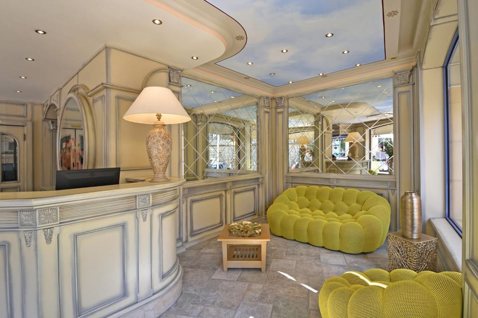 Living room, Lobby or reception, Seating area