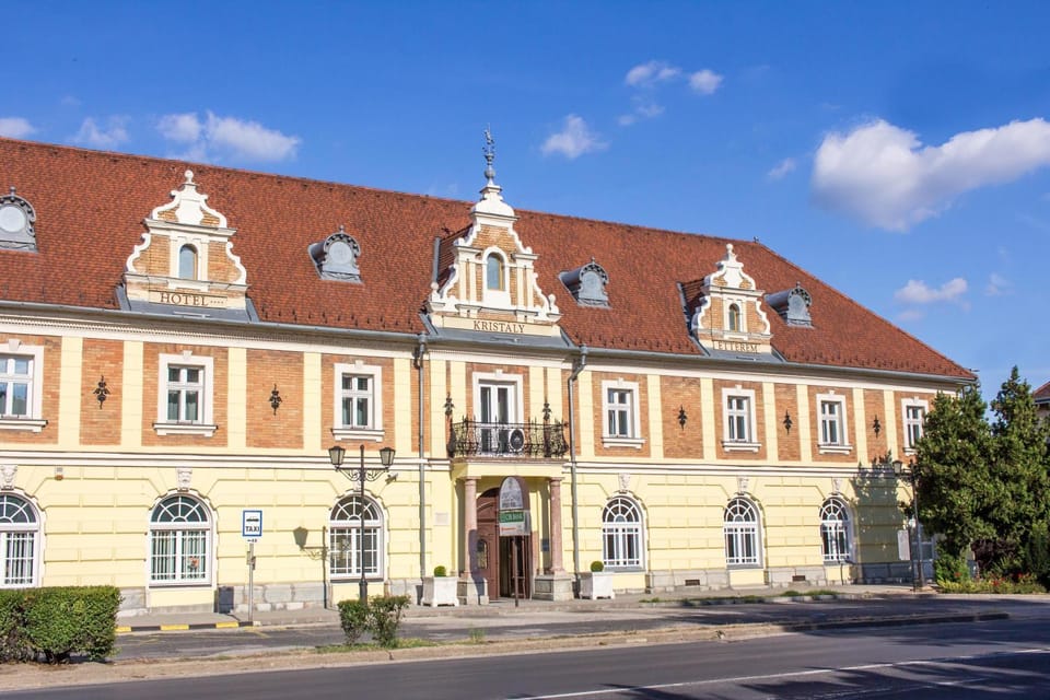 Property building, Facade/entrance, Street view