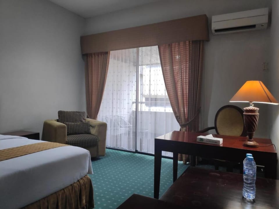 Balcony/Terrace, Photo of the whole room