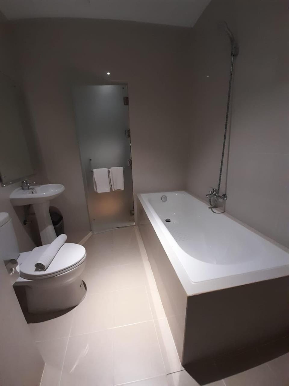 Bathroom, Bath