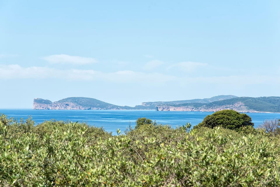 Nearby landmark, Day, Natural landscape, Mountain view, Sea view