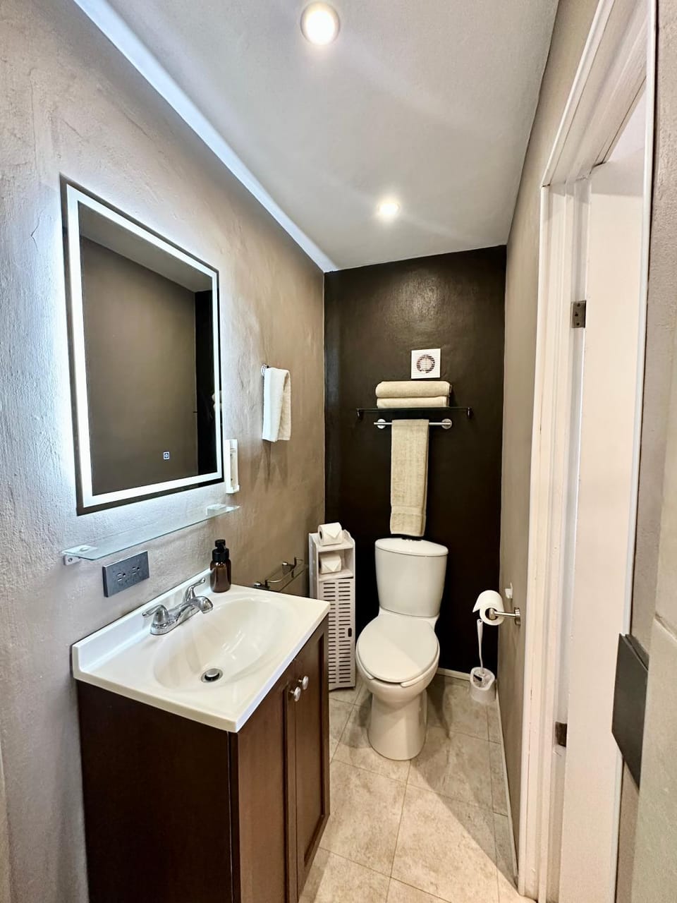 GGG Stay & Wellnest Inn in Ensenada
