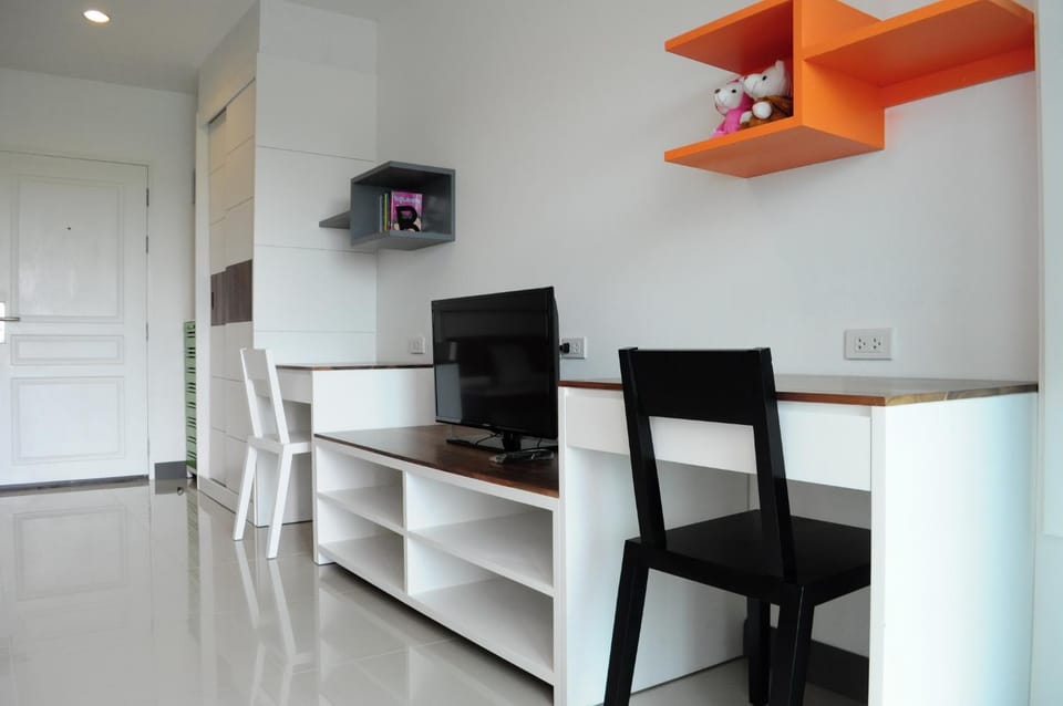 The Porch ABAC Bangna Apartment in Bangkok