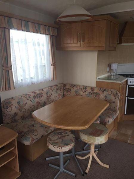 8 BERTH CARAVAN TP49 ON THE GOLDEN PALM CHAPEL ST LEONARDS Apartment in Chapel Saint Leonards