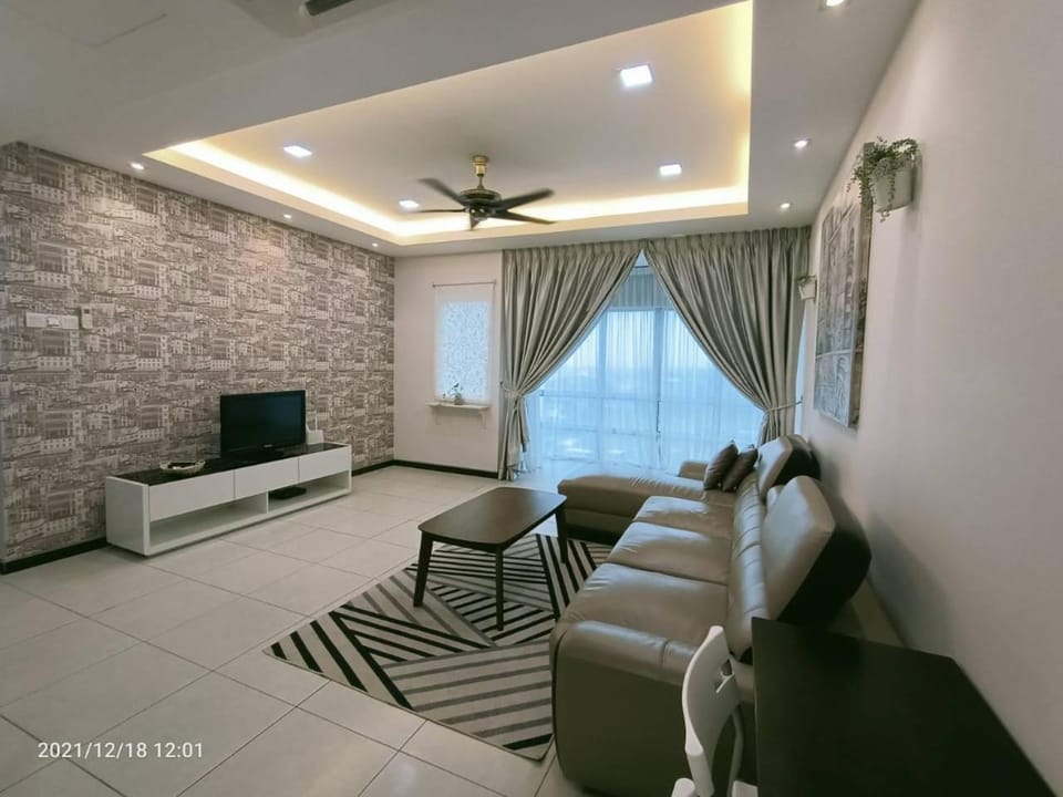 Sekinchan Paddy via Seaview Home 高楼 看海 稻田 民宿 Apartment in Selangor, Malaysia