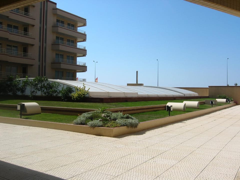 Patio, Garden, Swimming pool