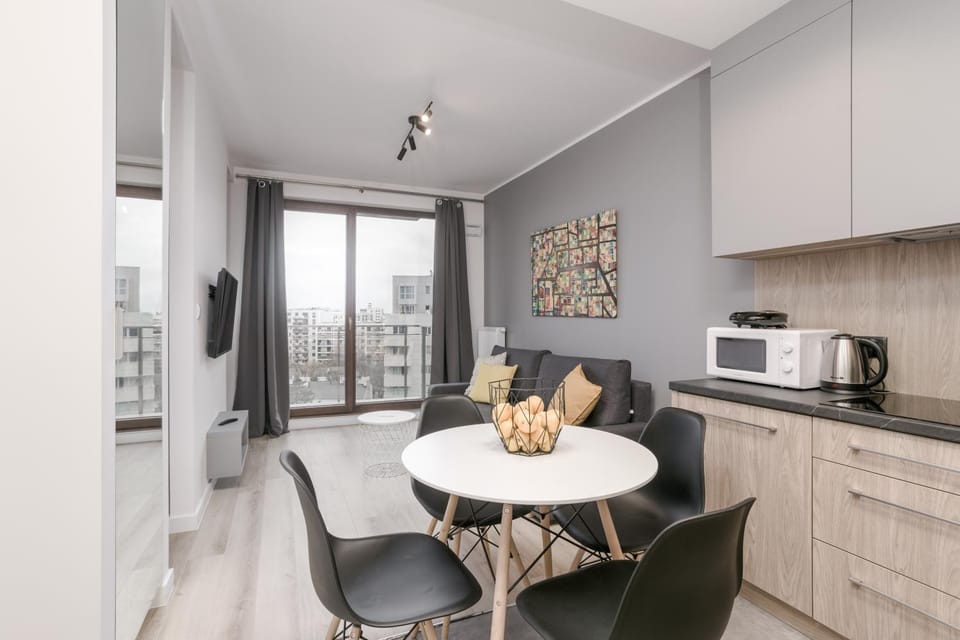 Kitchen or kitchenette, Living room, Dining area