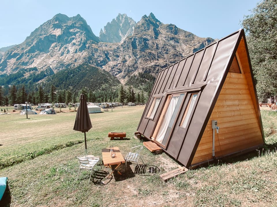 Garden, Mountain view