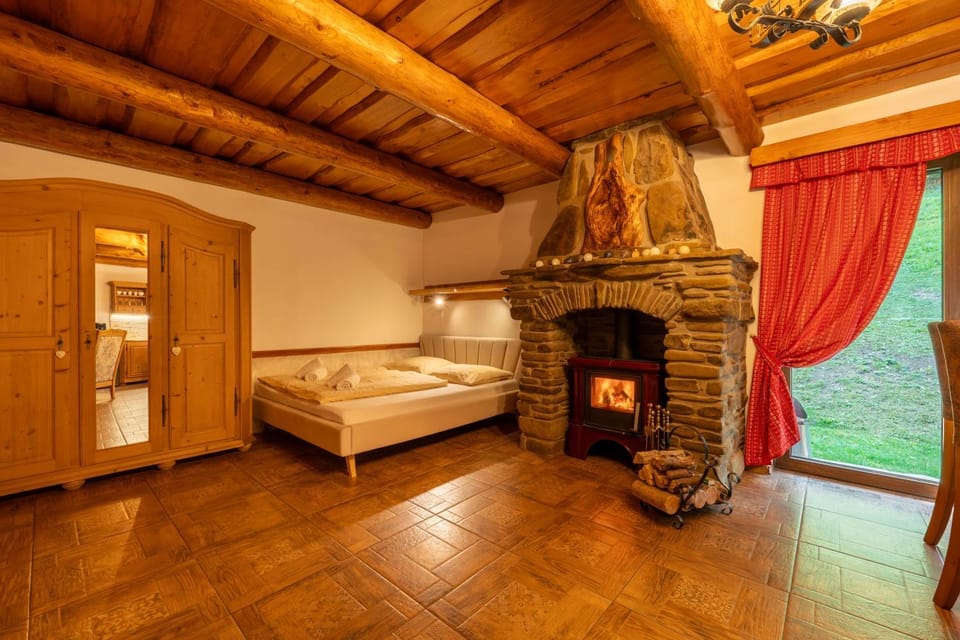 Apartmány Kubínska hoľa - ZRUB Apartment in Lesser Poland Voivodeship