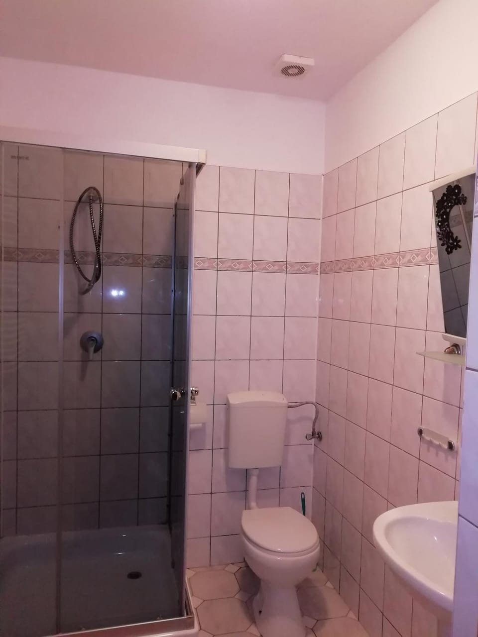Shower, Toilet, Bathroom