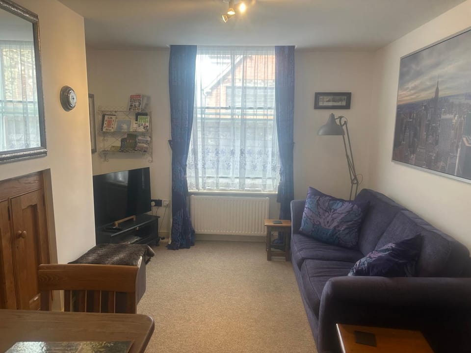 Flat G, 8 Castle Street Apartment in Ludlow