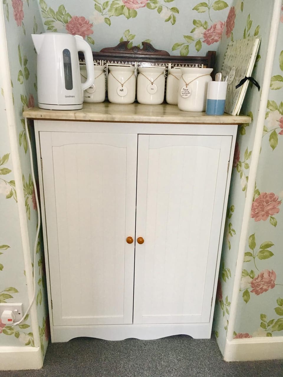 Coffee/tea facilities