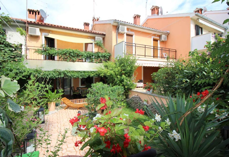 Property building, Summer