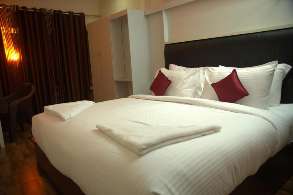 Hotel Wayanad Square Hotel in Kerala