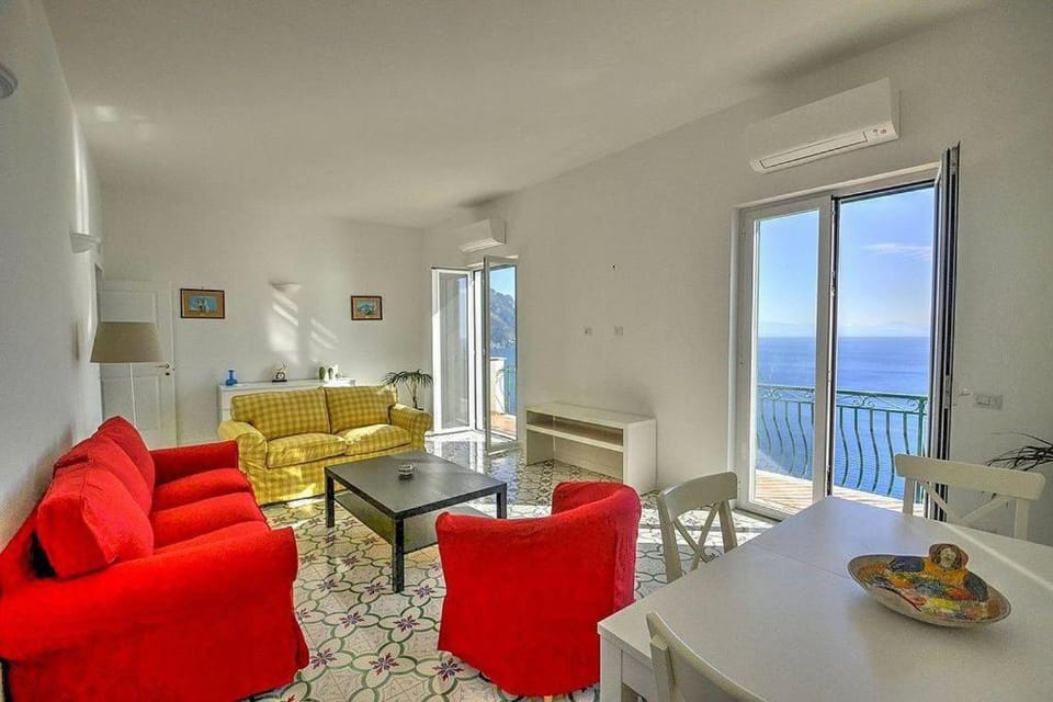 CASA LONE Apartment in Amalfi