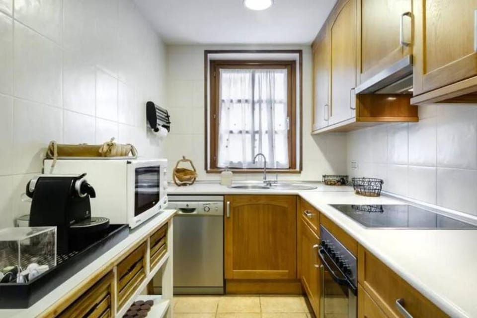Coffee/tea facilities, Kitchen or kitchenette, dishwasher, minibar, pet friendly, stove, toaster