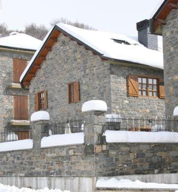 Property building, Winter