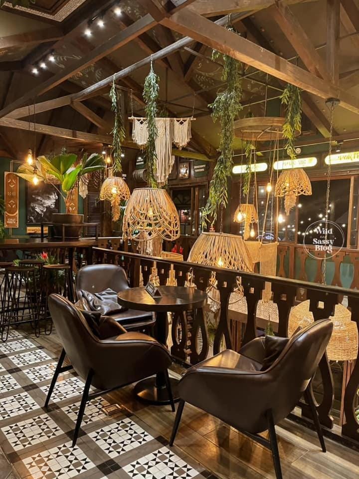 Lounge or bar