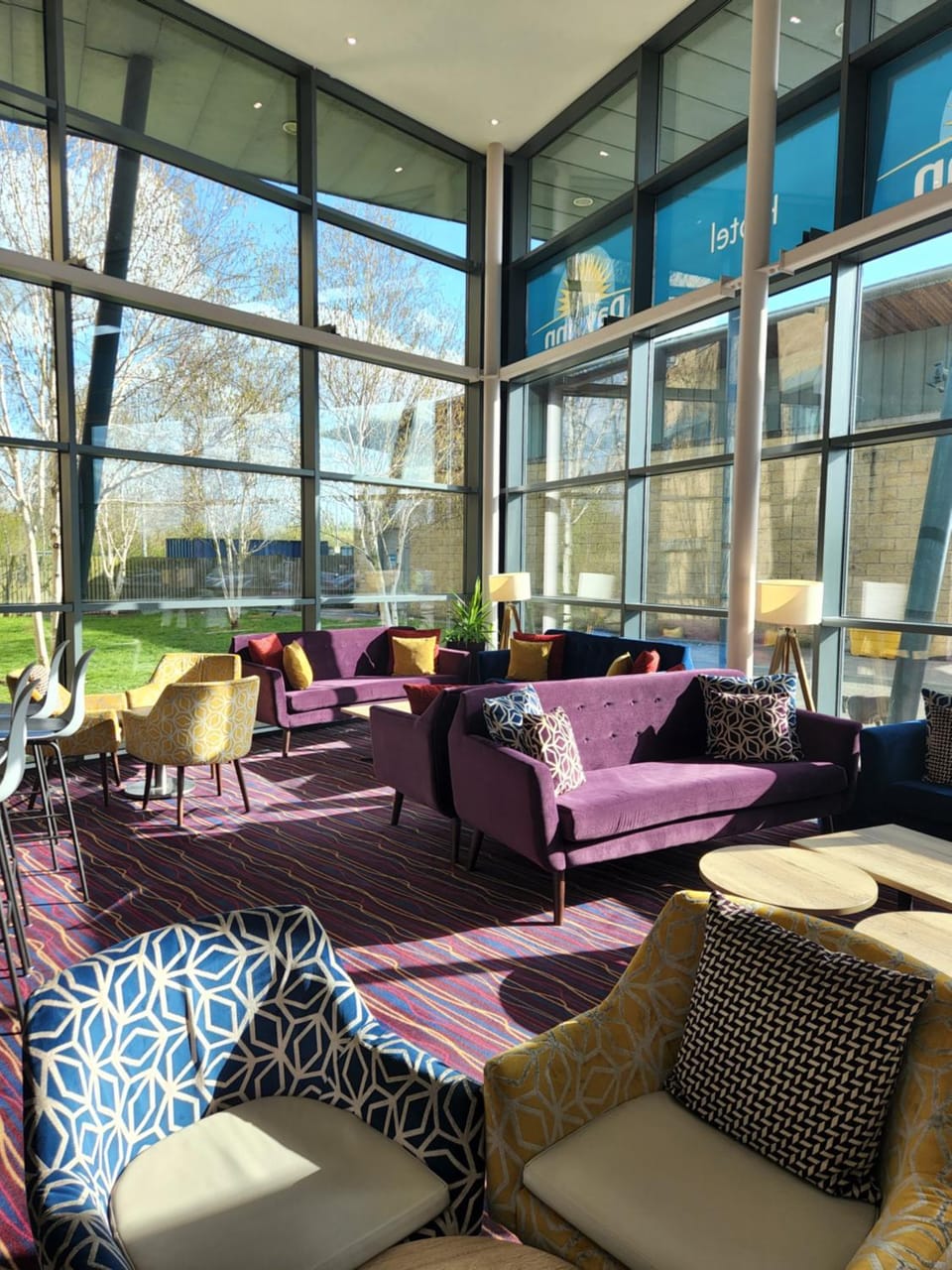 Lounge or bar