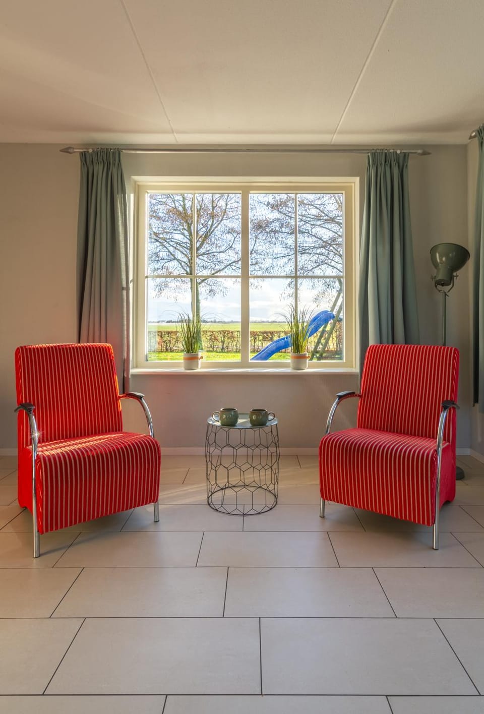 Living room, Garden view