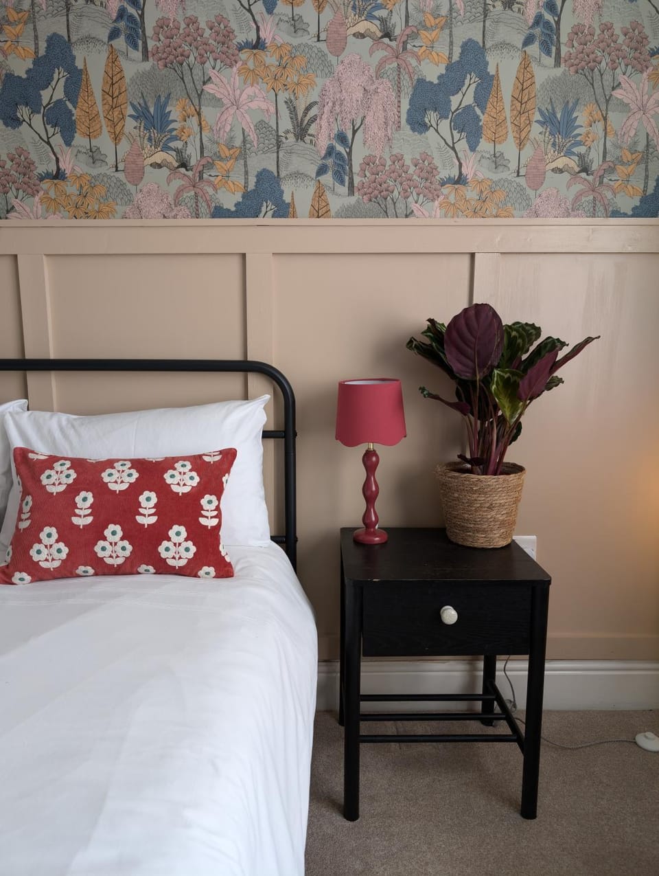 Rooms At The Rosebery Inn in Norwich