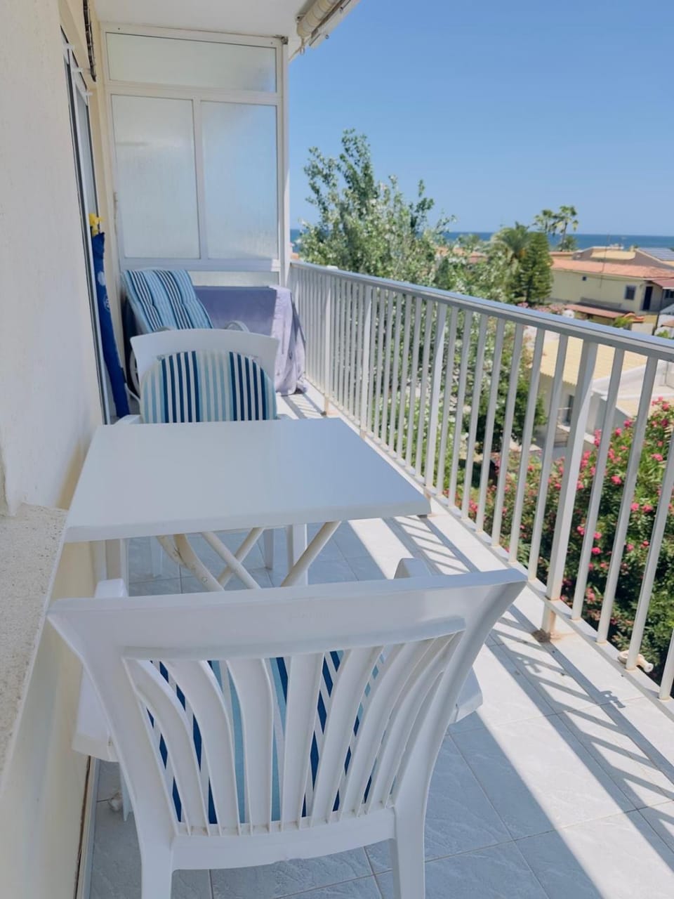 Primera linea de Playa a 1km del puerto de Denia Apartment in Marina Alta