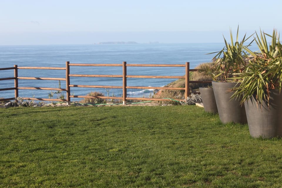 Facade/entrance, Garden, View (from property/room), Area and facilities