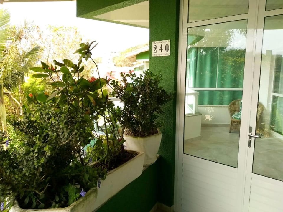 Praia de Bombinhas Res Solar das Bromélias Apartment in Bombinhas