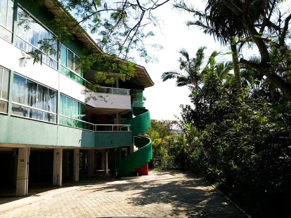 Praia de Bombinhas Res Solar das Bromélias Apartment in Bombinhas