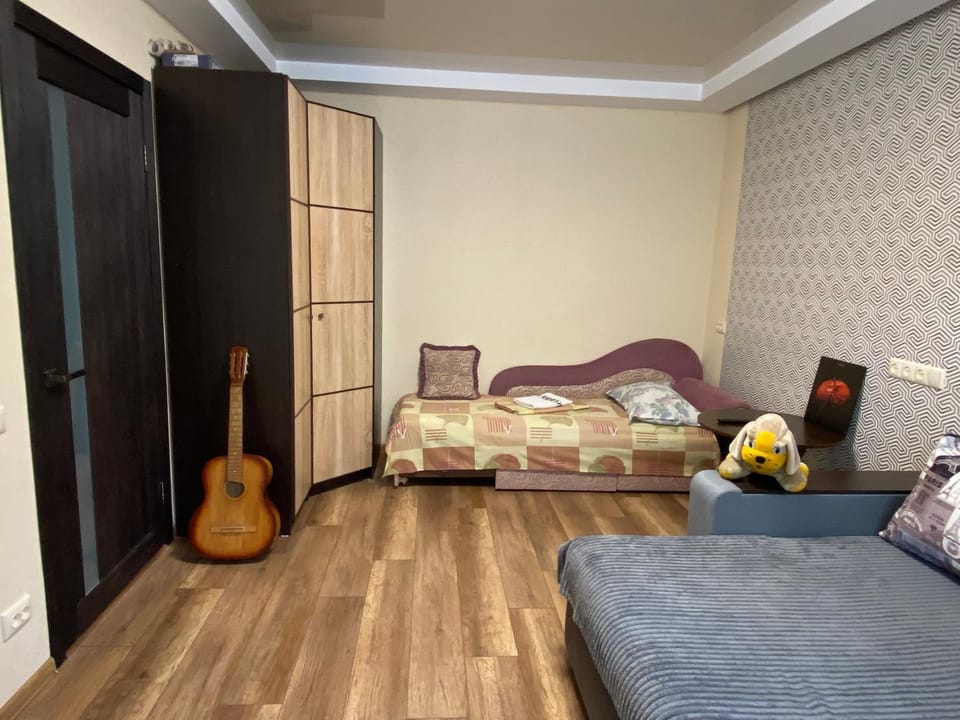 Bed, Living room, Seating area, Bedroom, wardrobe