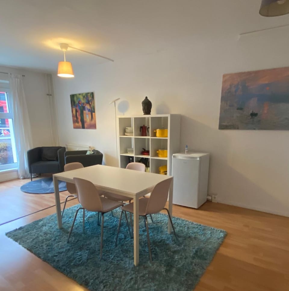 Osthafen IV Apartment in Berlin