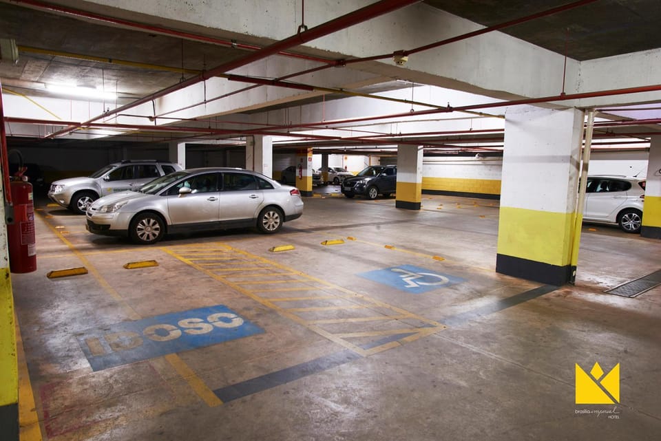 Facility for disabled guests, Parking, acessibility