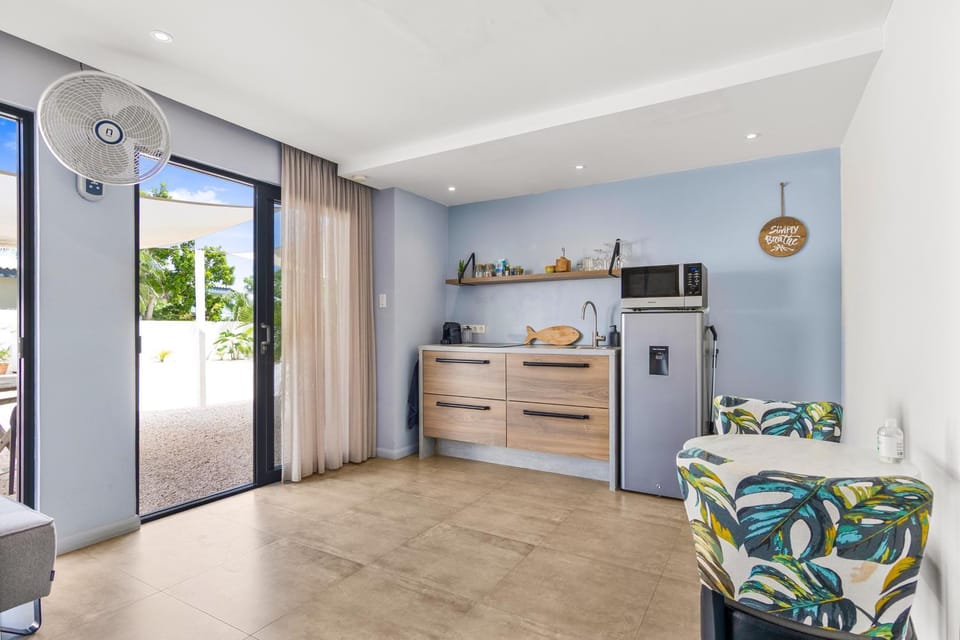 Living room, kitchen