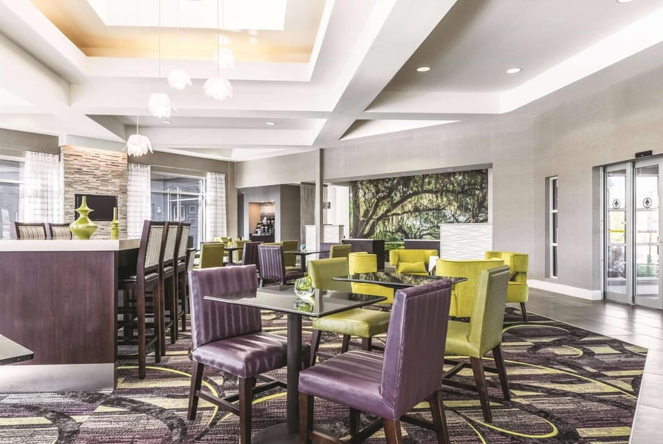 Lobby or reception, On site
